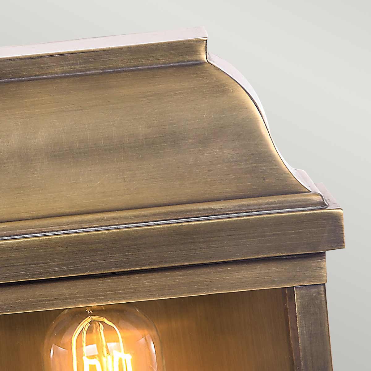 картинка Настенный фонарь Elstead Exterior, Арт. VICTORIA-BR от магазина Одежда+ 2