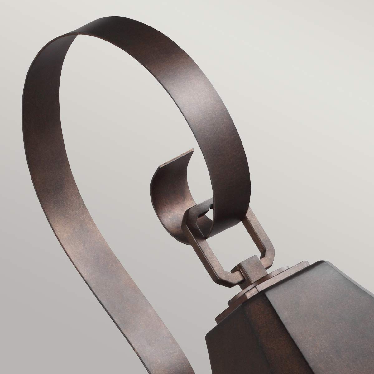 картинка Настенный фонарь Feiss, Арт. FE-OAKMONT2-L от магазина Одежда+ 2