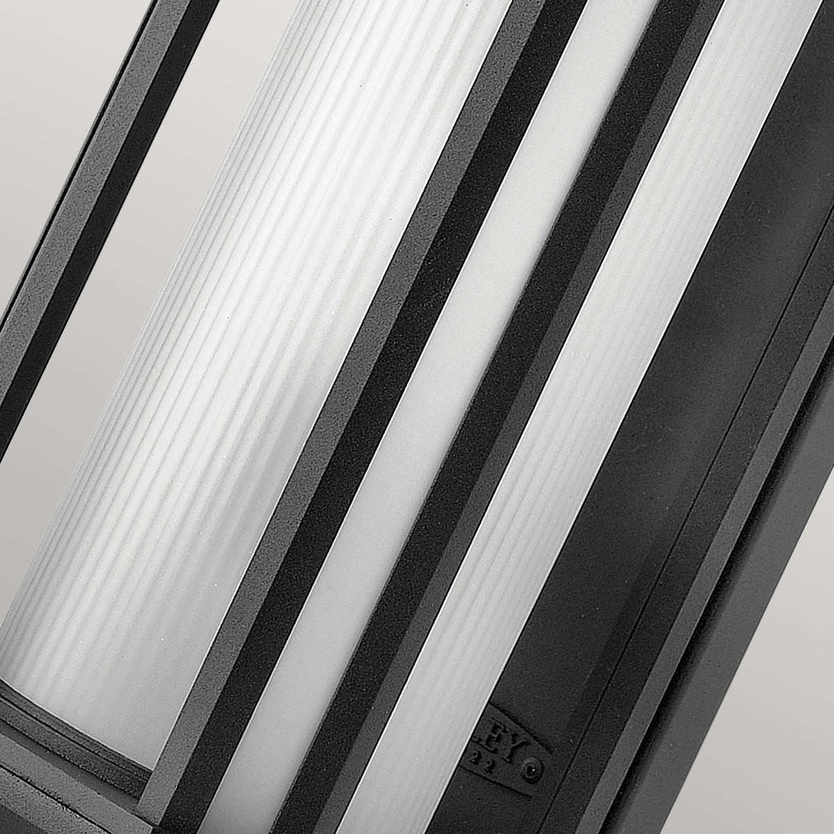 картинка Настенный фонарь Hinkley, Арт. QN-CASTELLE-M-BLK от магазина Одежда+ 4