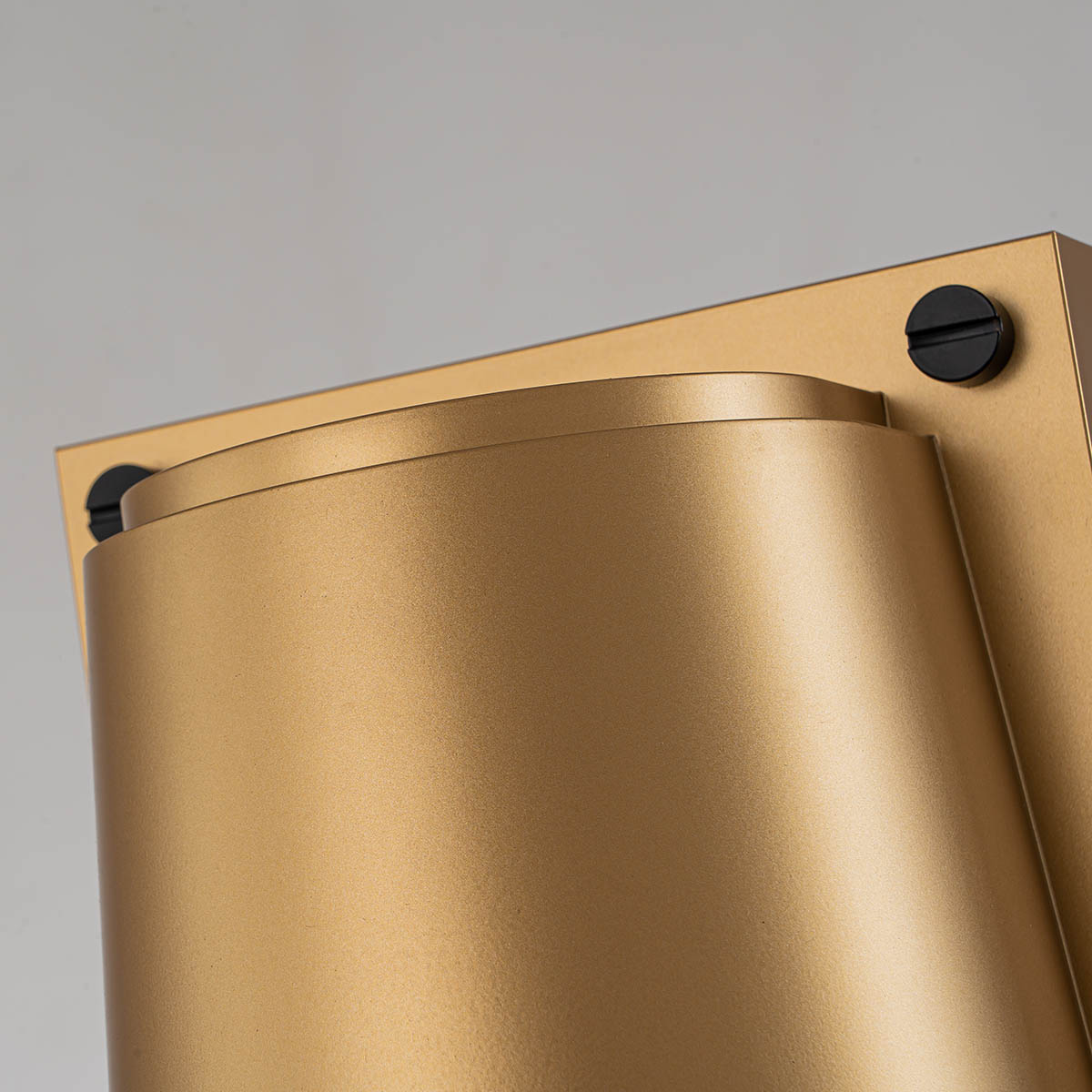 картинка Настенный фонарь Hinkley, Арт. HK-SCOUT-PHB от магазина Одежда+ 2