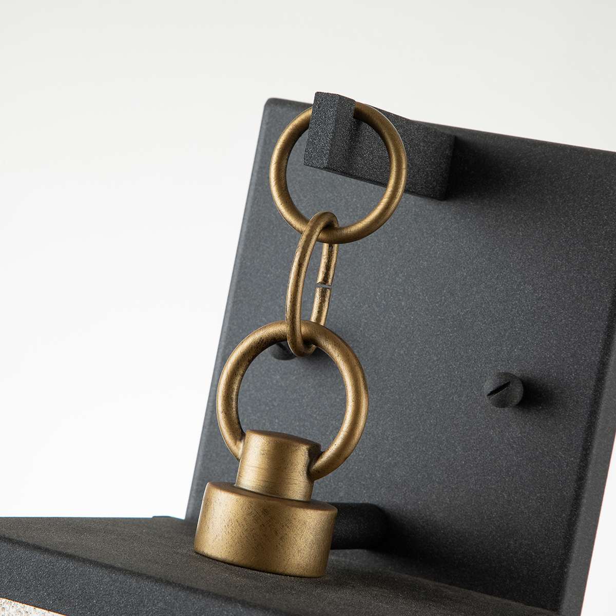 картинка Настенный фонарь Kichler, Арт. QN-LAHDEN2-S-WZC от магазина Одежда+ 2