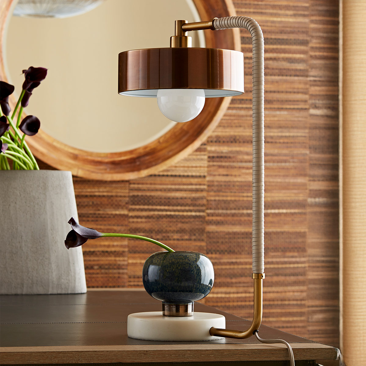 Дизайнерская настольная лампа Aaron, стиль:  6