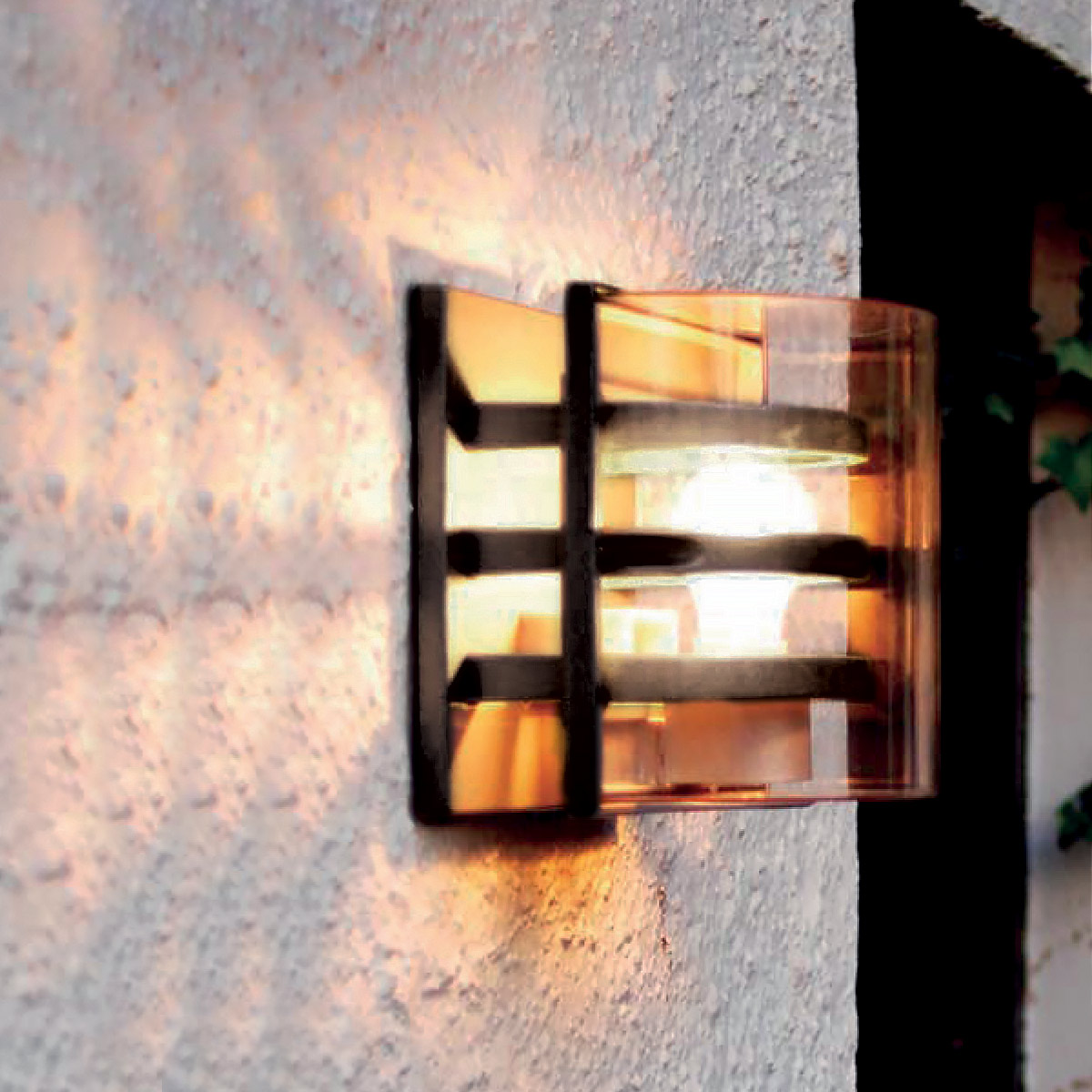 картинка Настенный фонарь  Elstead Lighting, Арт. FRIDA-M от магазина Одежда+ 5