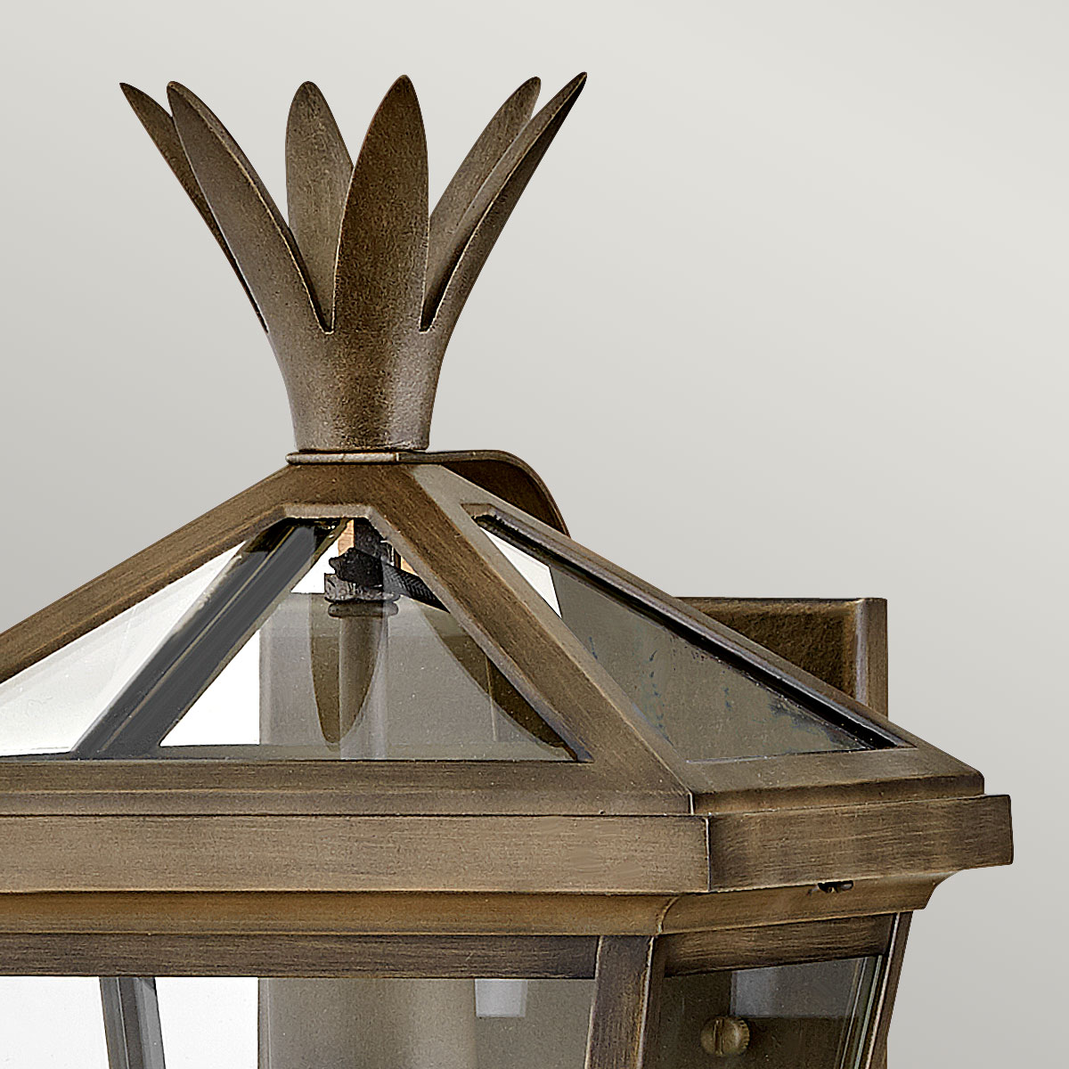 картинка Настенный фонарь Hinkley, Арт. HK-PALMA-S-BU от магазина Одежда+ 2