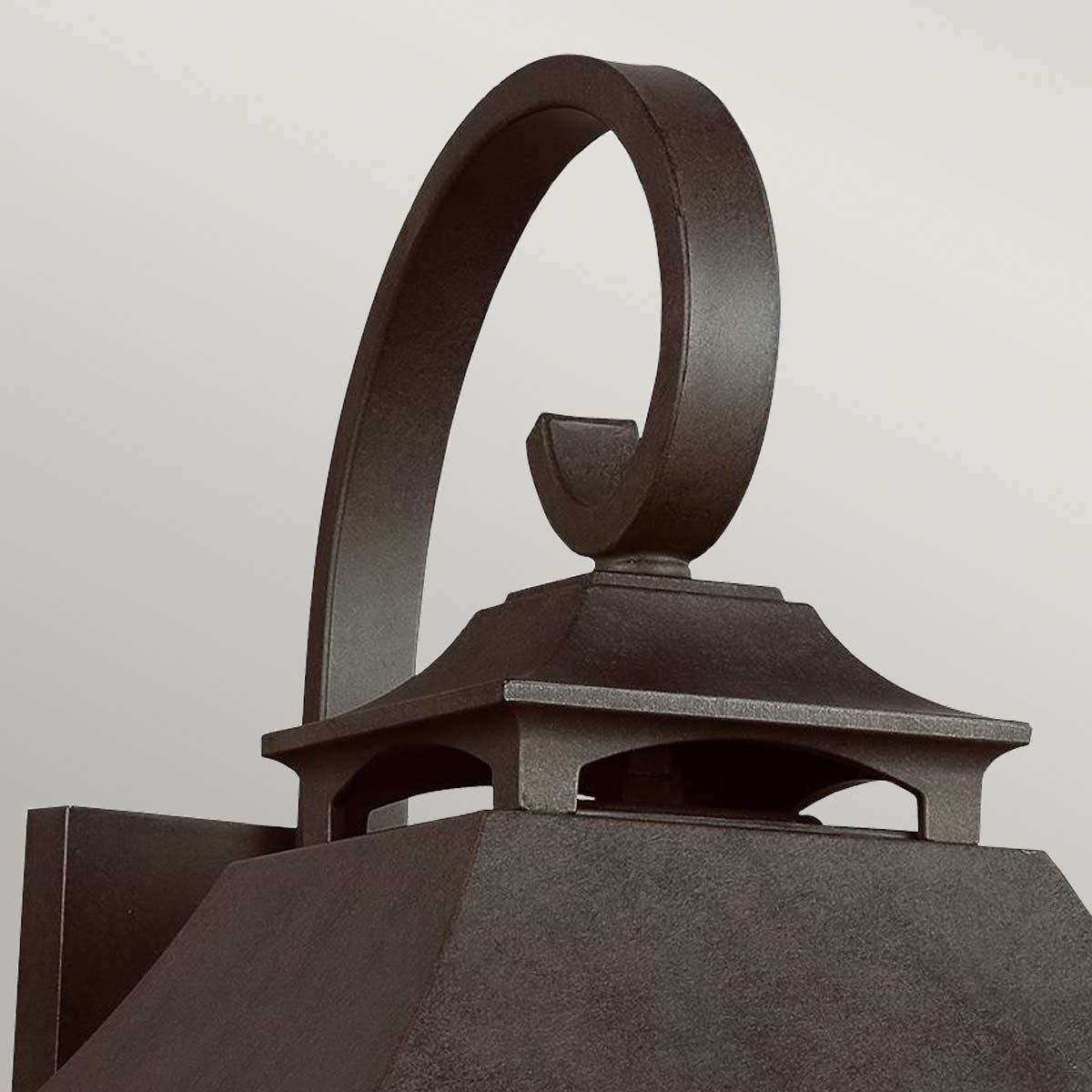 картинка Настенный фонарь Feiss, Арт. FE-GALENA2-L-SBL от магазина Одежда+ 4