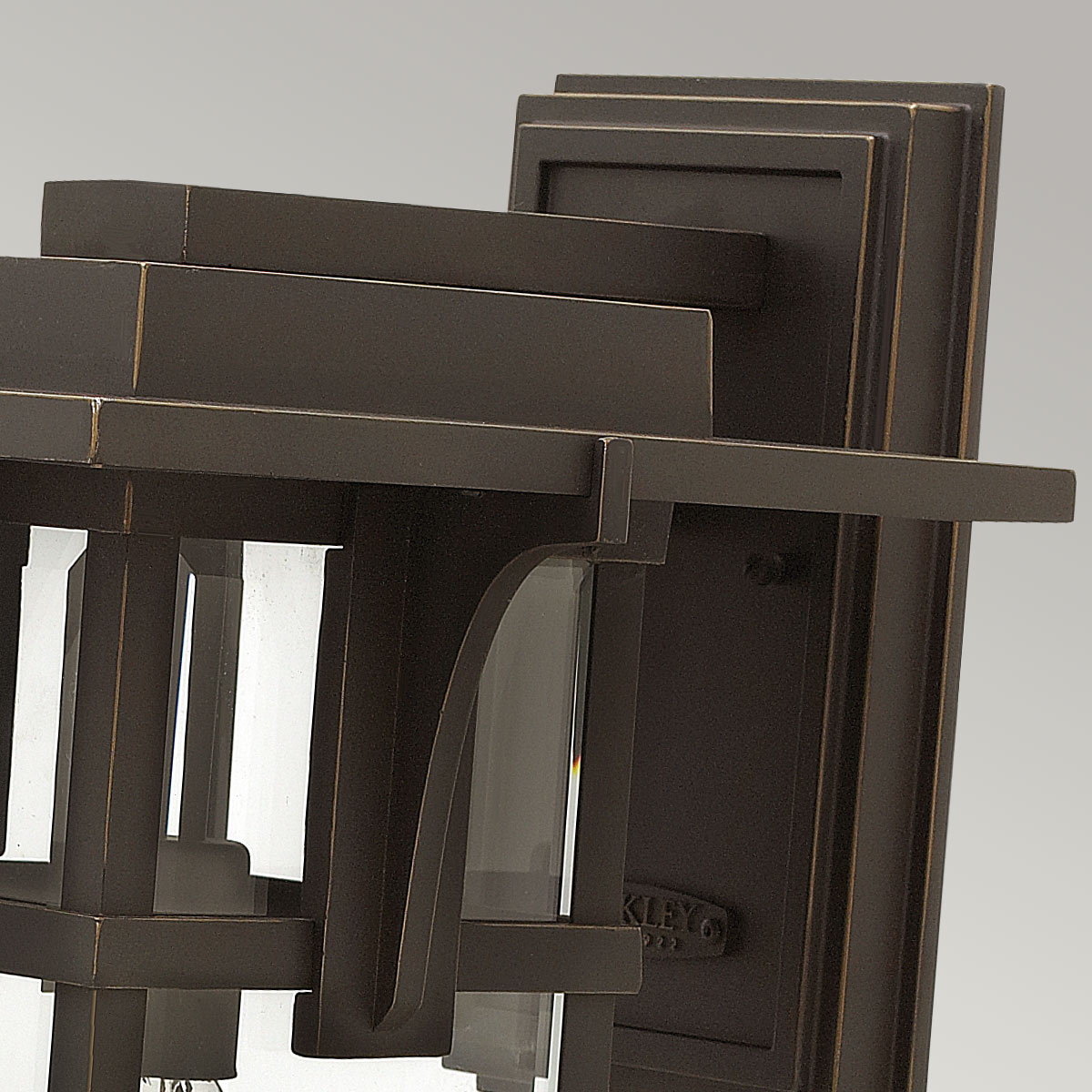 картинка Настенный фонарь Hinkely Lighting, Арт. HK-MANHATTAN2-L от магазина Одежда+ 2