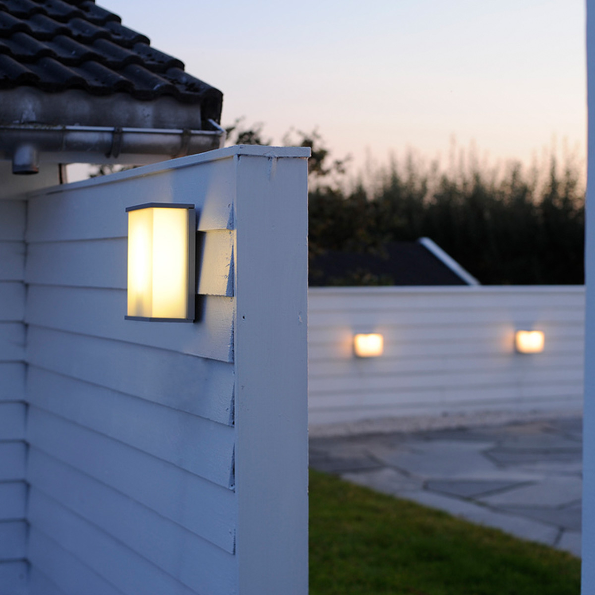 картинка Настенный фонарь  Elstead Lighting, Арт. TORSTEN-TALL от магазина Одежда+ 5