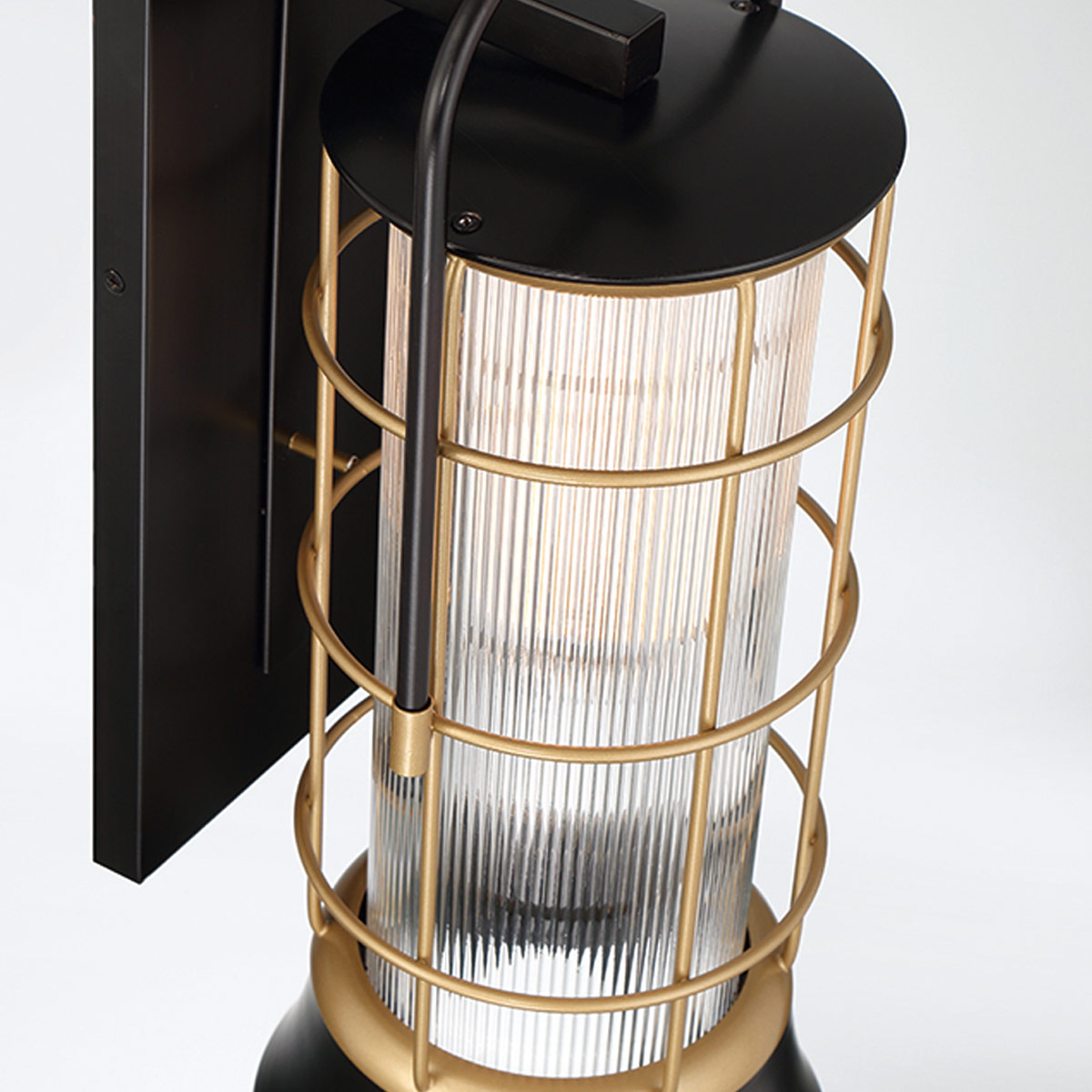 картинка Настенный фонарь Eurofase, Арт. QN-RIVAMAR-M-BLK-GD от магазина Одежда+ 5