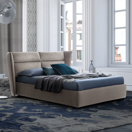 Бежевая кровать Cremona Gramercy Home, размеры: 212x230x110 см Дизайнерская кровать Cremona бежевая