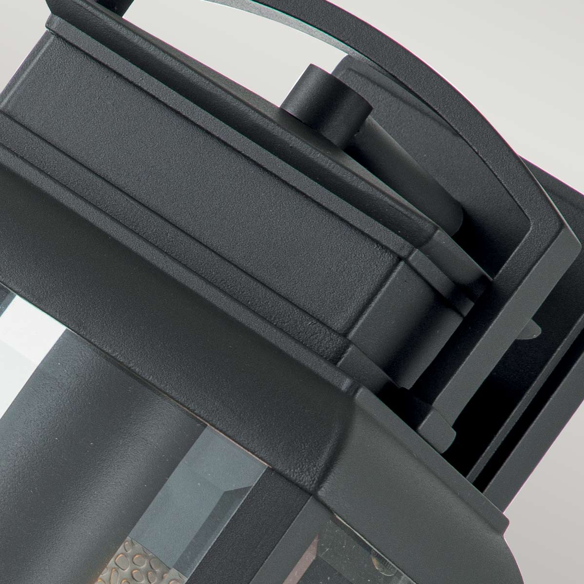 картинка Настенный фонарь Quoizel, Арт. QZ-BYRON-M-GR от магазина Одежда+ 2