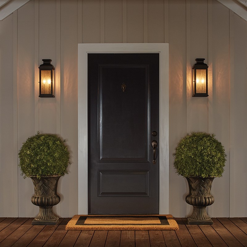 картинка Настенный фонарь FE-PEDIMENT-M Feiss, арт. FE-PEDIMENT-M от магазина Одежда+ 3