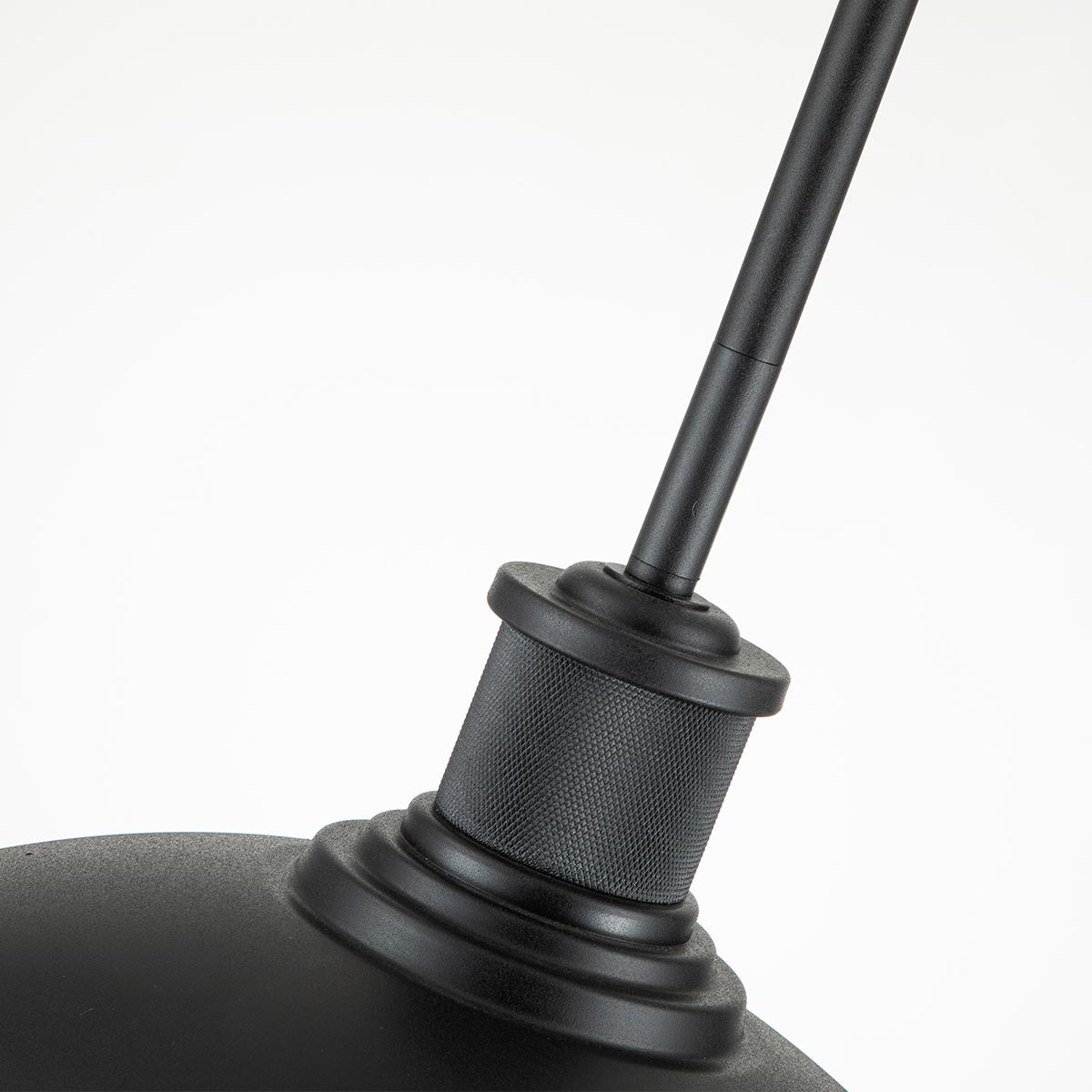 картинка Подвесной фонарь Kichler, Арт. KL-ALLENBURY-P-M-BKT от магазина Одежда+ 4