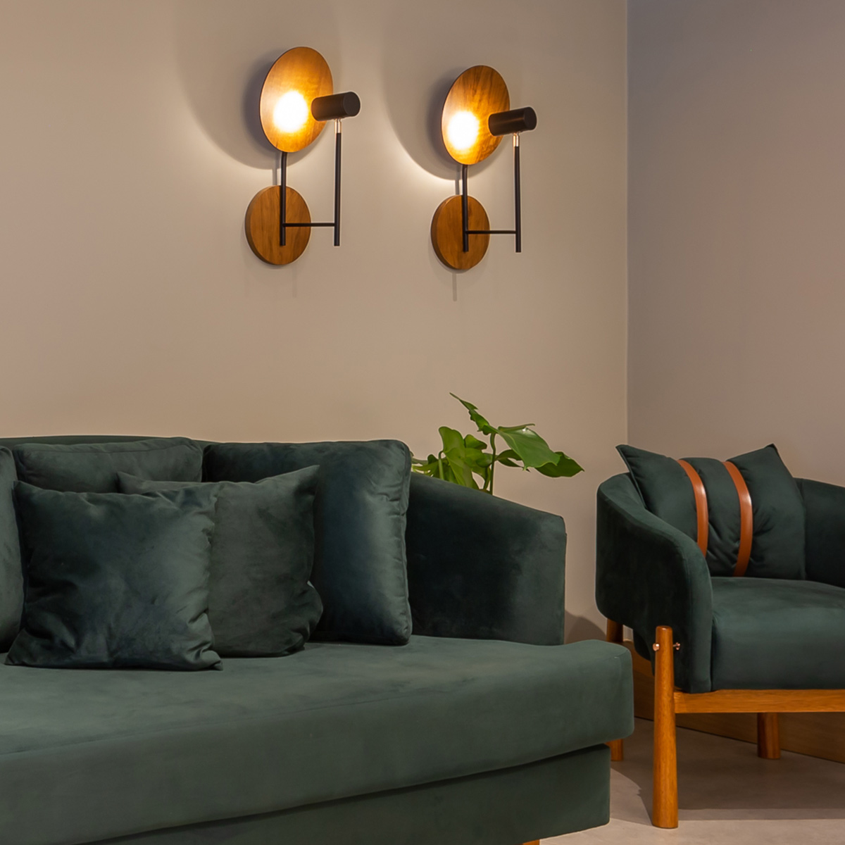 Дизайнерское бра Dot, стиль:  7