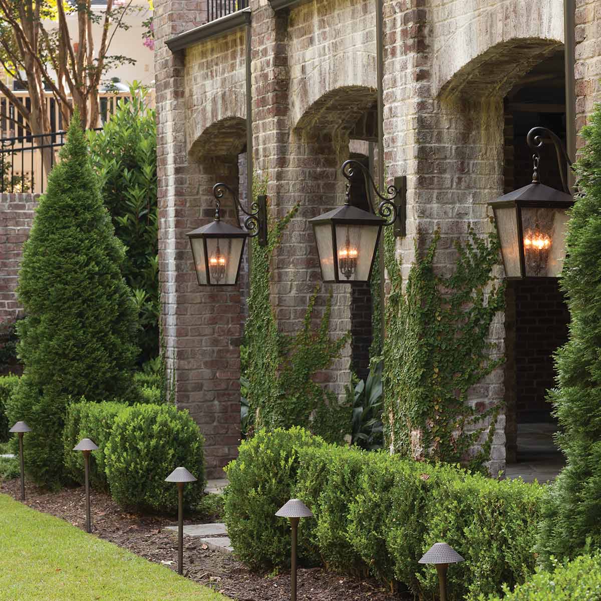 картинка Настенный фонарь Hinkely Lighting, Арт. HK-TRELLIS2-L от магазина Одежда+ 5