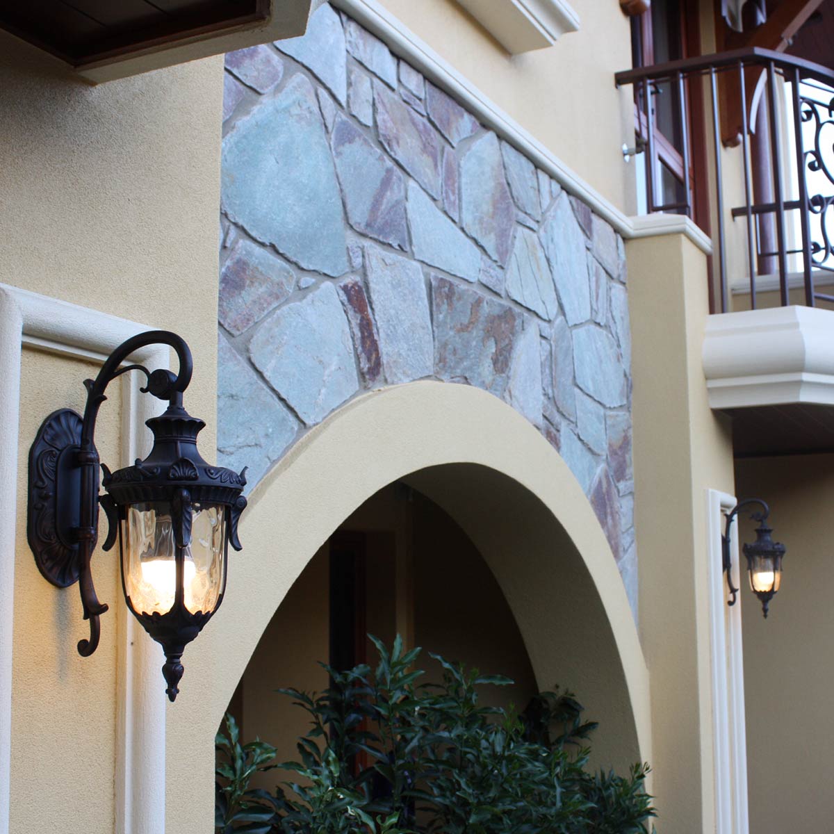 картинка Настенный фонарь Elstead Exterior, Арт. PH2-S-OB от магазина Одежда+ 8