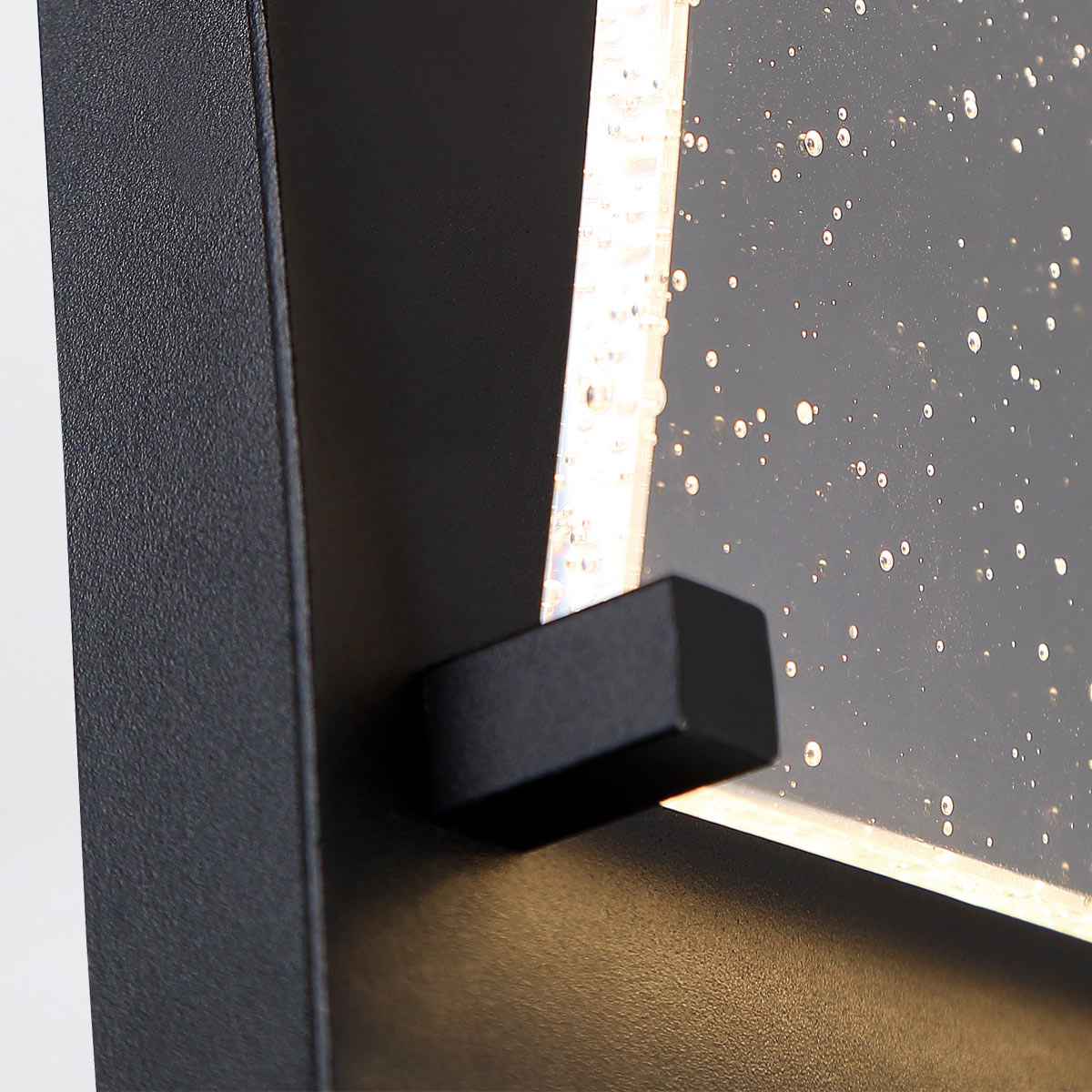 картинка Настенный фонарь Eurofase, Арт. QN-KABO-S-BK от магазина Одежда+ 3