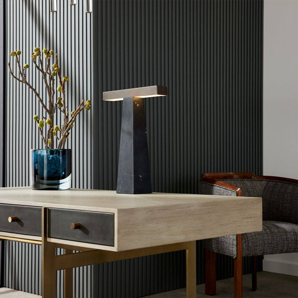 Дизайнерская настольная лампа Osbert, стиль:  6