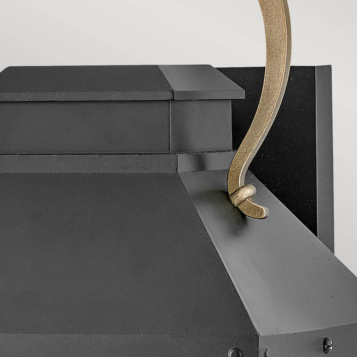 картинка Настенный фонарь Hinkley, Арт. HK-DAWSON-M от магазина Одежда+ 4