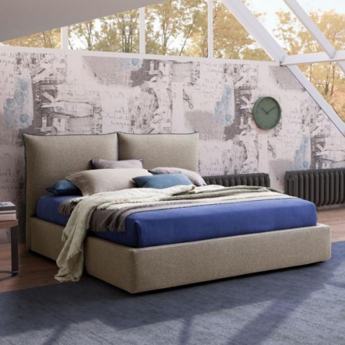Бежевая кровать Foggia Gramercy Home, размеры: 187x226x107 см Дизайнерская кровать Foggia бежевая