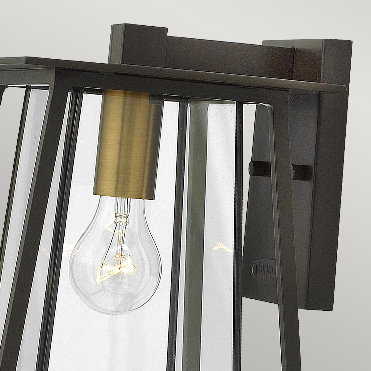 картинка Настенный фонарь HK-WALKER2-M Hinkley, арт. HK-WALKER2-M от магазина Одежда+ 2