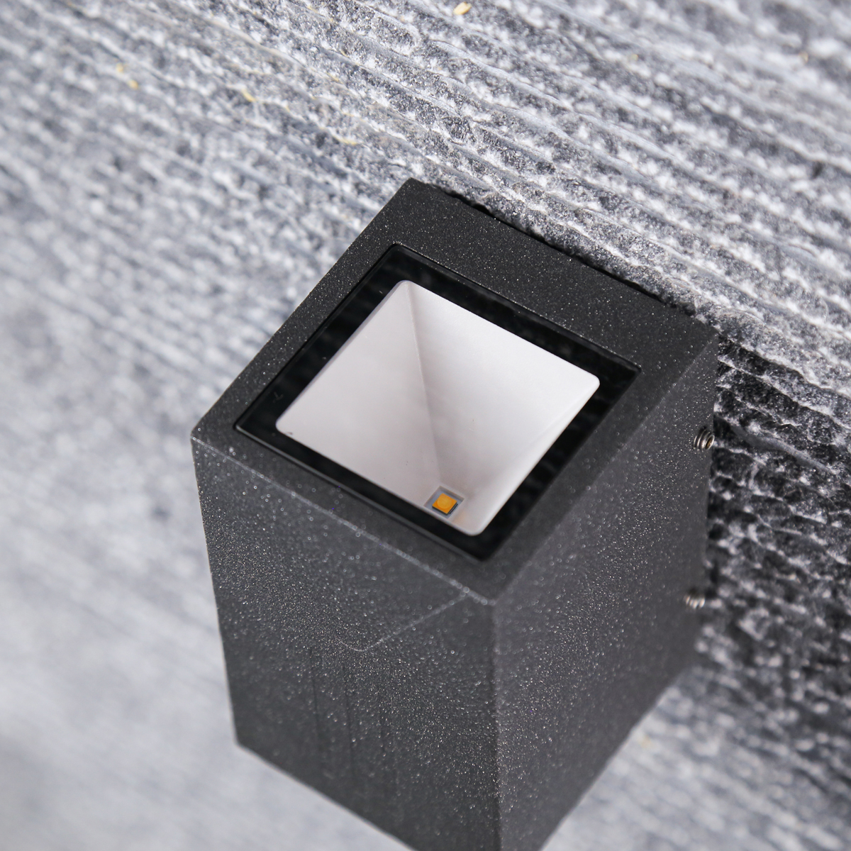 картинка Настенный фонарь Natural Concepts, Арт. NC-003333-DG от магазина Одежда+ 3