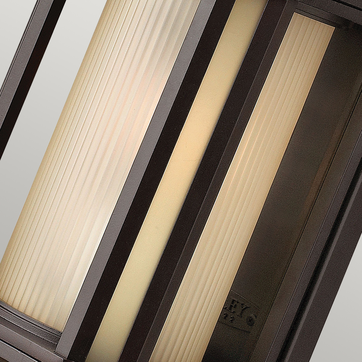 картинка Настенный фонарь Hinkley, Арт. QN-CASTELLE-S-BZ от магазина Одежда+ 4