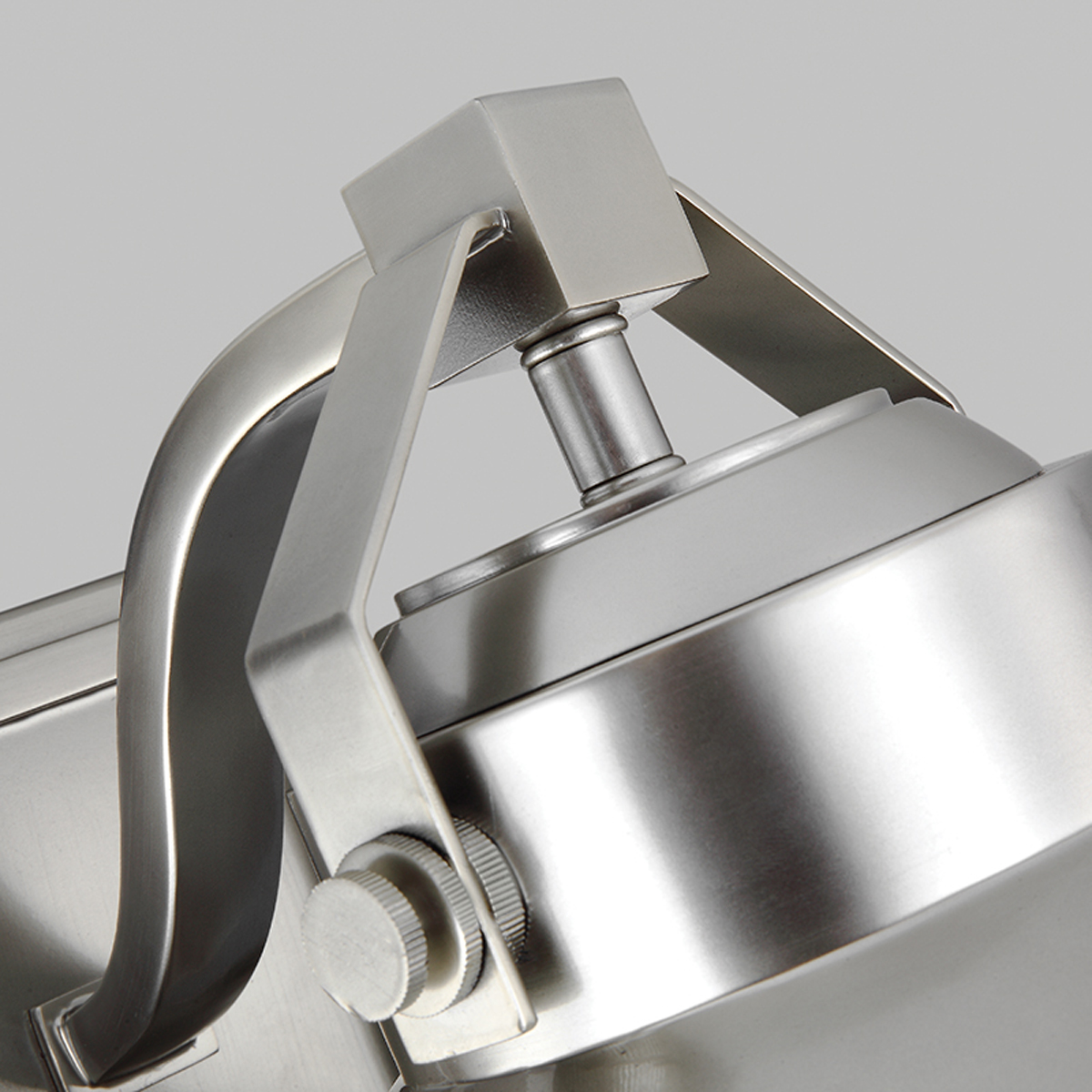 картинка Настенный фонарь Feiss, Арт. FE-BOYNTON2-L от магазина Одежда+ 2